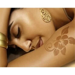 Lot 4 Huiles Bronzantes Dark 200ml Hawaiian Tropic (dont 1 Gratuit) 9 Lot 4 Huiles Bronzantes Dark 200ml Hawaiian Tropic (dont 1 Gratuit) -Naturel Boutique lot 4 huiles bronzantes dark 200ml hawaiian tropic 2