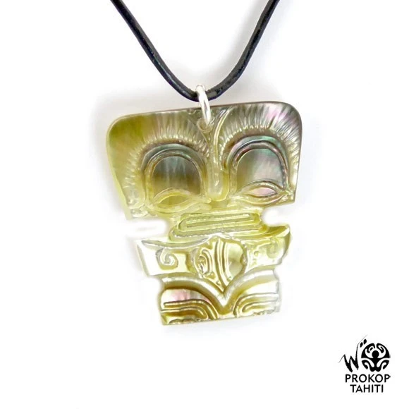 Pendentif Nacre Gravee Prokop Tahiti Mini Tiki Ptk8 3 Pendentif Nacre Gravee Prokop Tahiti Mini Tiki Ptk8